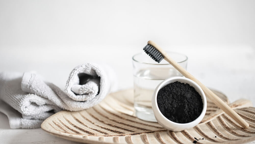 الفحم النشط
activated charcoal powder